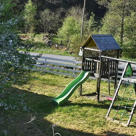 Holiday Feriehus Uggdal