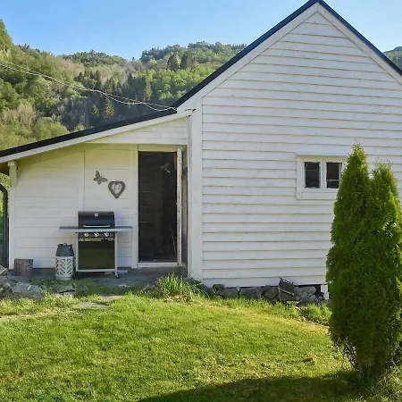 Holiday Feriehus Uggdal